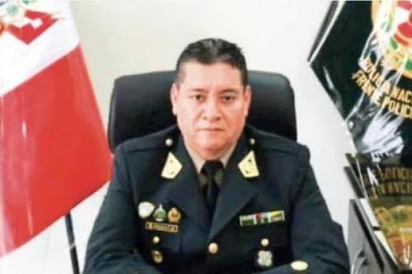 Oficializan A Jorge Angulo Como Nuevo Comandante General De La PNP ...