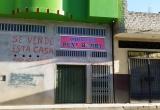 Este bar “Puño Bomba”, es el escenario de continuas grescas por lo que los vecinos del barrio Bolívar exigen su clausura definitiva. (Foto RPP)