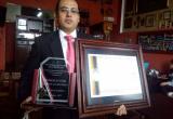 Álvaro Bocanegra es un destacado abogado que hace poco recibió el grado de doctor honoris causa por la Universidad Lamar de México.