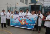 Son 32 médicos legistas de La Libertad que se han sumado a la huelga. (Foto La Industria)