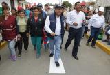 Ministro Von Hesse estuvo en la provincia de Virú. En la foto aparece junto al alcalde provincial Ney Gámez. (Foto: Ministerio de Vivienda)