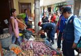 Operativos en los mercados del distrito de Víctor Larco. (Foto cortesía)