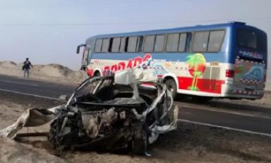 Accidente de tránsito ocurrido esta madrugada dejó como saldo un muerto y dos heridos. (Foto cortesía RPP)