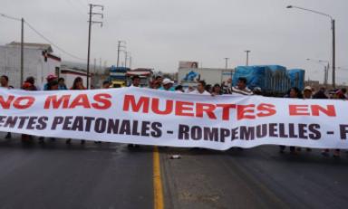 Moradores están cansados de perder a sus seres queridos en la carretera. foto: Trujillo en Línea