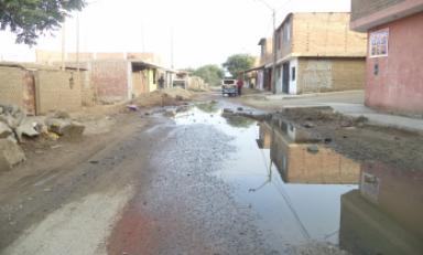 Aguas servidas ingresó a viviendas y deterioró artefactos y paredes. Foto: Trujillo en Línea
