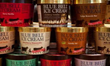 Helados Blue Bell ha sido retirados del mercado nacional pues provocan una infección llamada listerioris.(Foto Internet)
