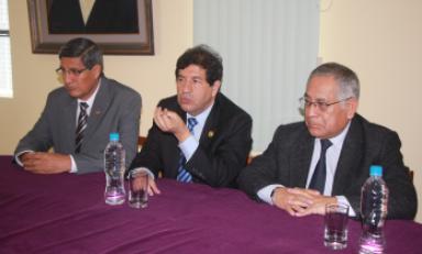 Alumnos serán distribuidos en otras facultades si las suyas se cierran. Foto: Trujillo en Línea
