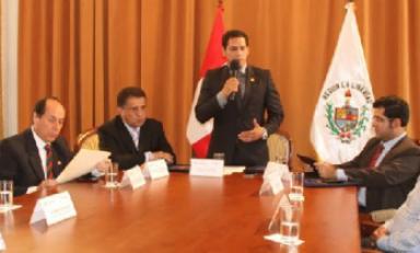 Las autoridades fuman la pipa de la paz tras varios días de tensión.