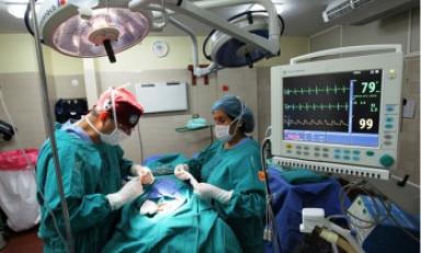 Operación exitosa se llevó a cabo en hospital del distrito de La Esperanza. (Foto: Andina)