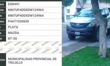 Conductor del vehículo edil permaneció por más de dos horas fuera de la vivienda. Foto: Trujillo en Línea