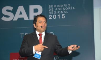 Especialista Víctor Albuquerque expuso situación del norte del país ante 140 empresarios. (Foto: Difusión)