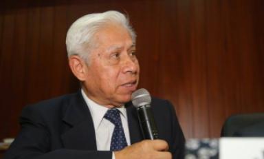 Orlando Gonzales Nieves, rector de la UNT. (Foto Archivo)
