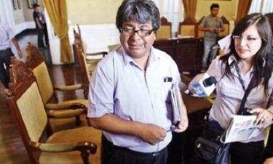 Hoy se reconfirmó la vacancia del regidor Hernán Aquino (APP), quien espera que el JNE le de la razón. (Foto La República)