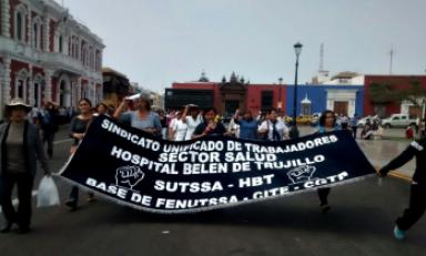 Marcharon alrededor de Plaza de Armas de Trujillo. Foto: Trujillo en Línea