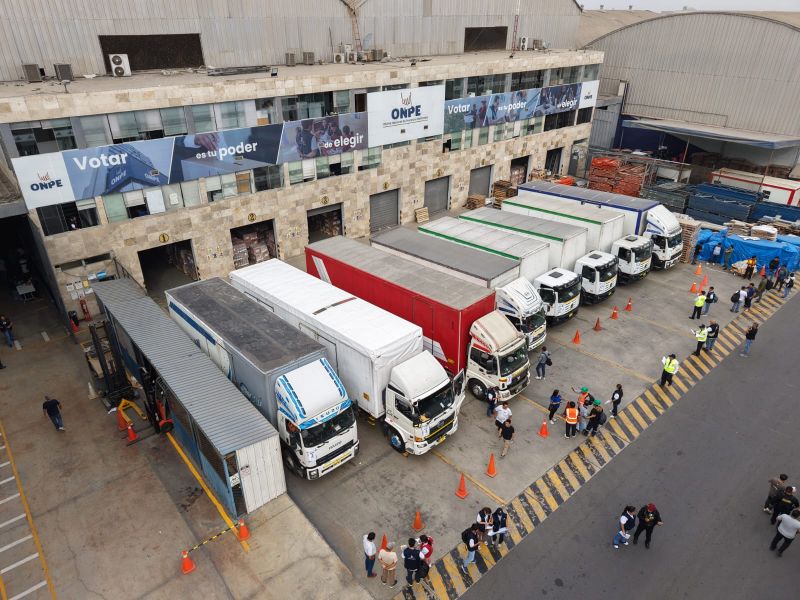 ONPE inició traslado del material electoral de sufragio para las ODPE del interior del país