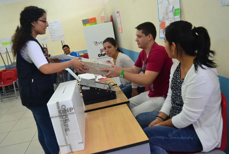 ONPE capacitará de forma presencial a miembros de mesa los domingos 29 de marzo y 5 de abril