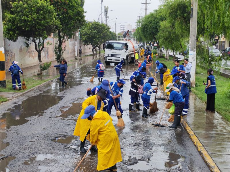 Trujillo: Segat limpió en tiempo récord aniegos en la ciudad producido por intensa lluvia