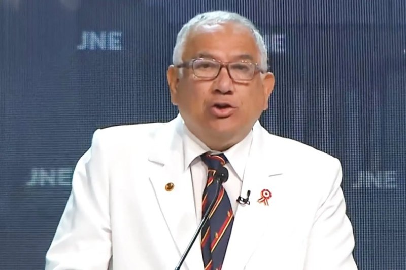 Debate presidencial: Armando Masse propone que rondas campesinas y serenos apoyen a la PNP