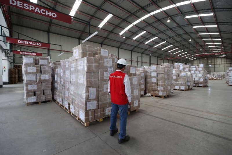 Contraloría: Produce tarda más de un año en comprar tres millones de cuadernos para escolares y no los distribuye en su totalidad