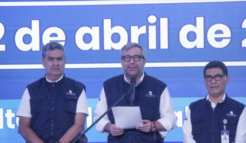 Corvetto dice que no se entregó material de sufragio en 15 locales: 63 300 electores no lograron votar. Analistas aseguran que son casi un millón