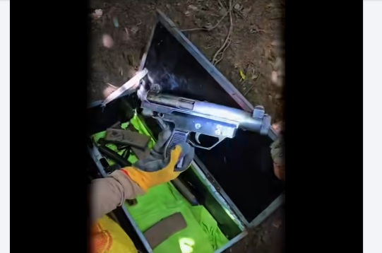 Pataz: PNP y FF.AA.  intervienen a 71 personas e incautan armamento en bocamina en “Los Alisos”