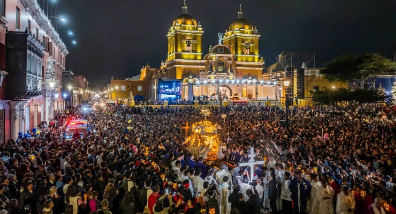 Inician festejos religiosos en la ciudad de Trujillo por la celebración del Corpus Christi