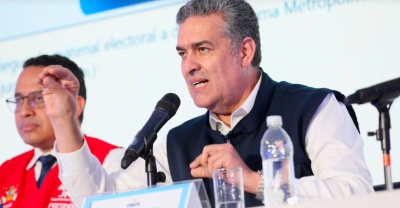 JNE y ONPE informan que se ha detectado 90 cédulas de sufragio marcadas y se ha detenido a dos personeros en Lima►