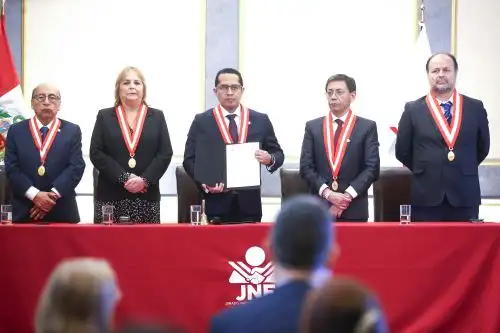 JNE proclama resultados de elección de senadores, diputados y parlamentarios andinos