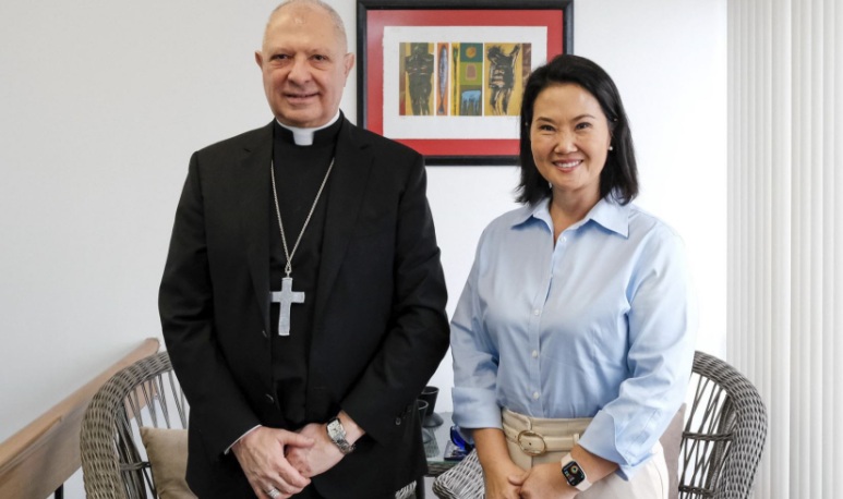 Keiko Fujimori dialogó con nuncio apostólico sobre visita del papa León XIV