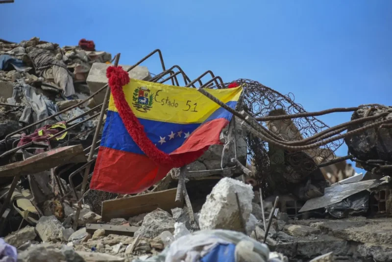 Sube a 3,889 la cifra de fallecidos por el doble sismo en Venezuela