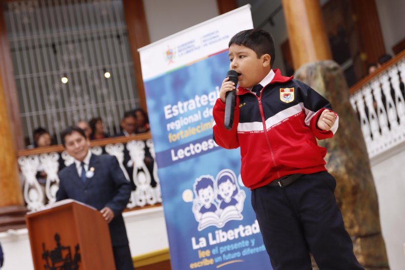 Más de 40 mil estudiantes de La Libertad fortalecerán sus aprendizajes en lectoescritura