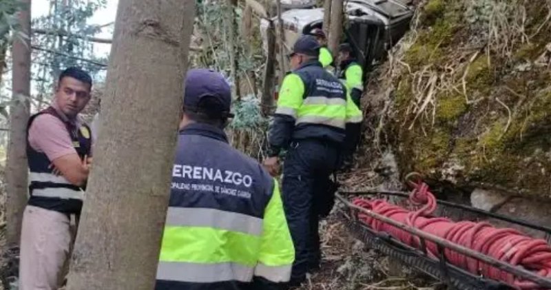 La Libertad: fallece exconsejero regional Mayer Haro y su hijo queda herido tras accidente en Huamachuco