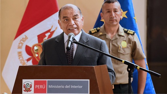 Diputados presentan moción de censura contra ministro del Interior, César Astudillo