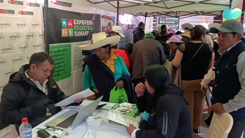 Sunarp registra a organizaciones sociales de base, rondas campesinas y colegios en Huamachuco