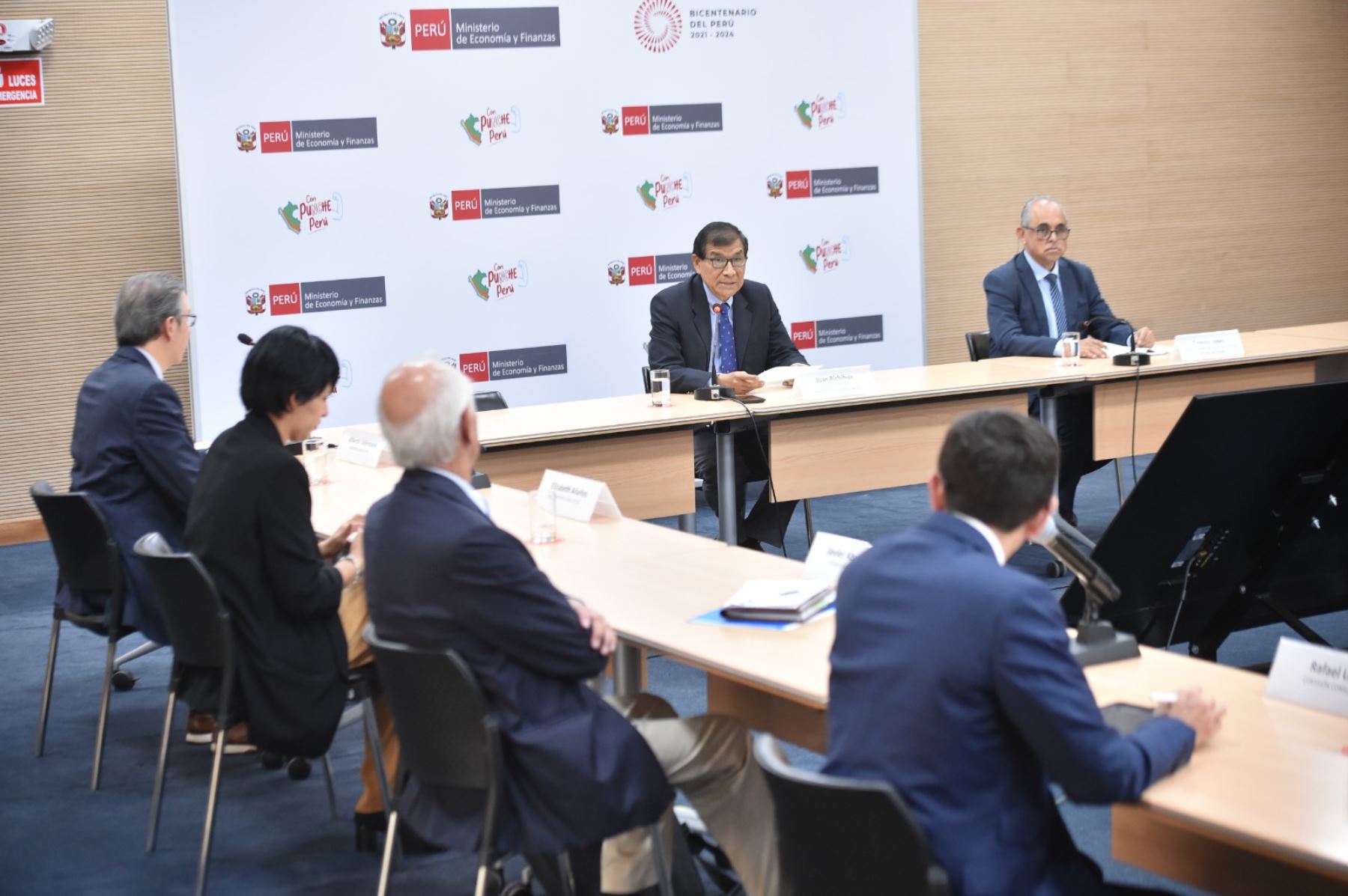 Gobierno instaló Comisión Consultiva para el desarrollo de la infraestructura