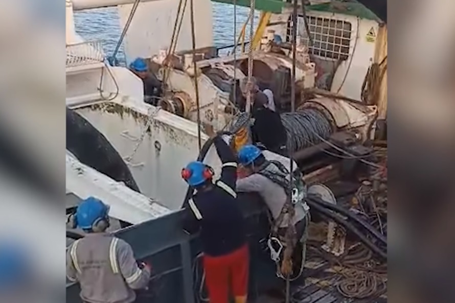 La Libertad: dos pescadores pierden la vida tras caer a la bodega de embarcación en Puerto Malabrigo