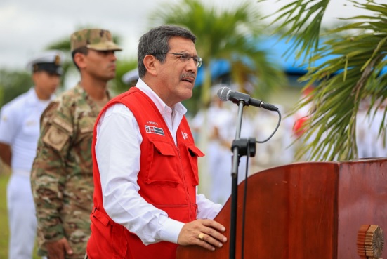 Ministro de Defensa anuncia previsiones frente a un posible Fenómeno del Niño