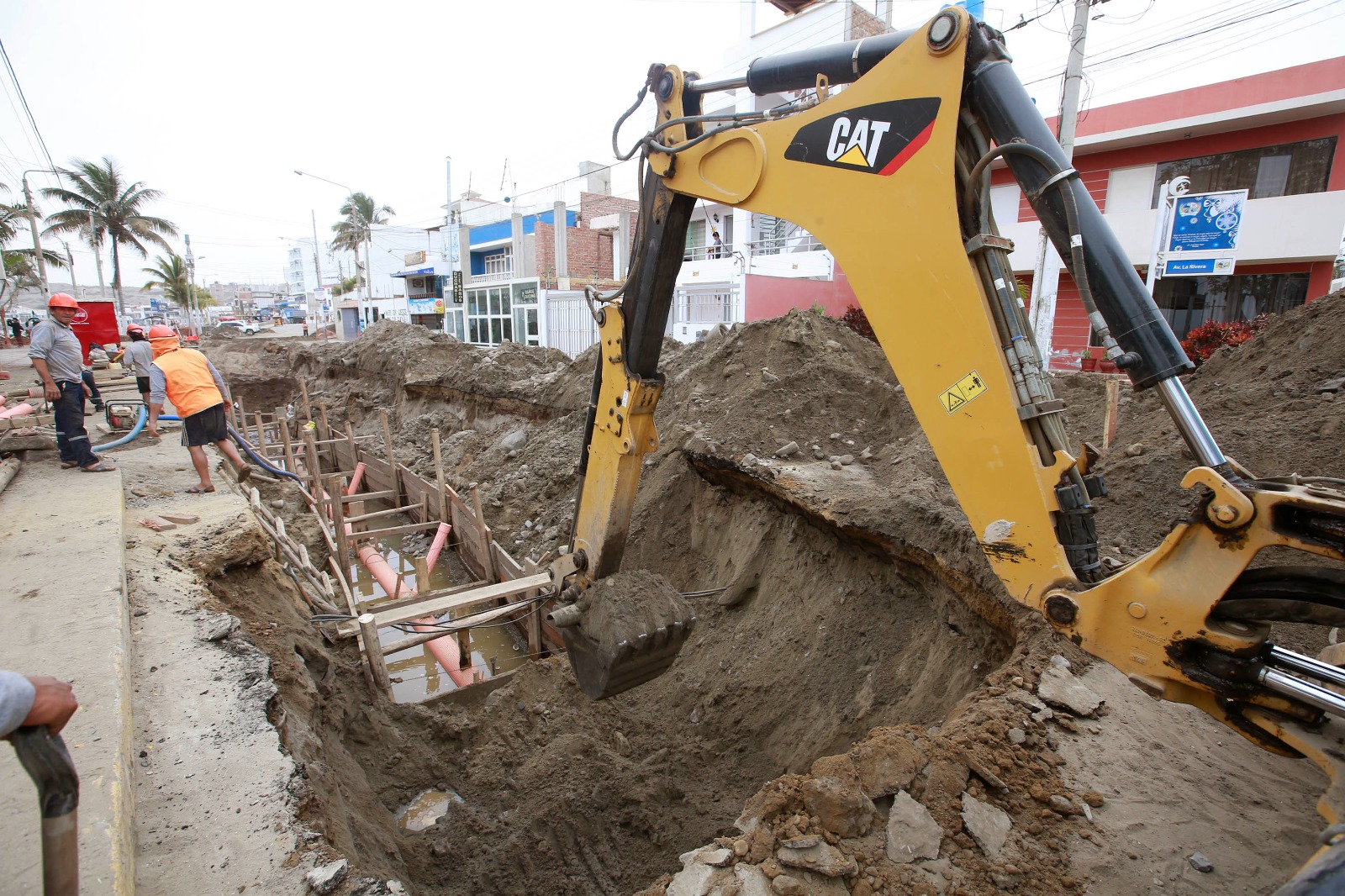 Ministerio de Vivienda promoverá que obras del sector sean monitoreadas por comités ciudadanos