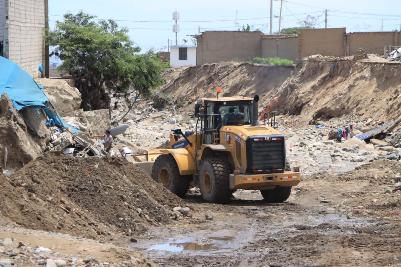 César Acuña: “que la población no dude que vamos a atenderlos”