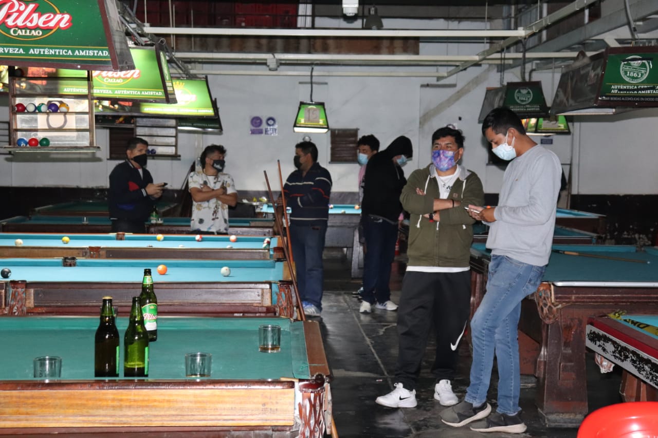 Trujillo: clausuran conocido bar por no cumplir con medidas de seguridad 