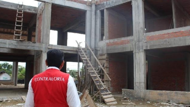 Contraloría presentará proyecto de ley para sancionar a contratistas responsables de paralización de obras y presuntos actos de corrupción