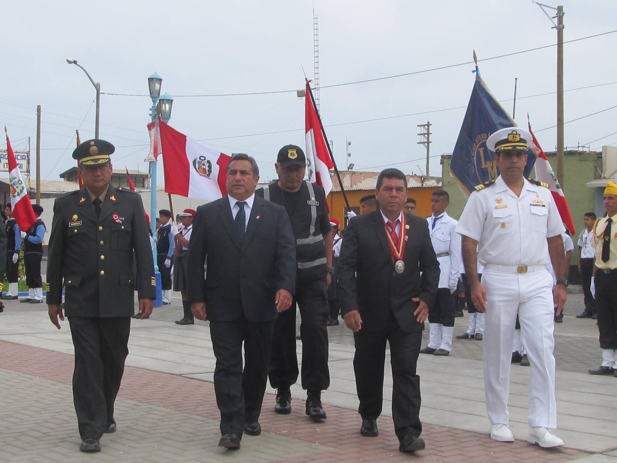 Alcalde de Salaverry a favor de concesión del puerto 