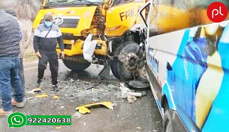 Huamachuco: choque entre combi y volquete dejó 10 heridos a la altura de Plazapampa