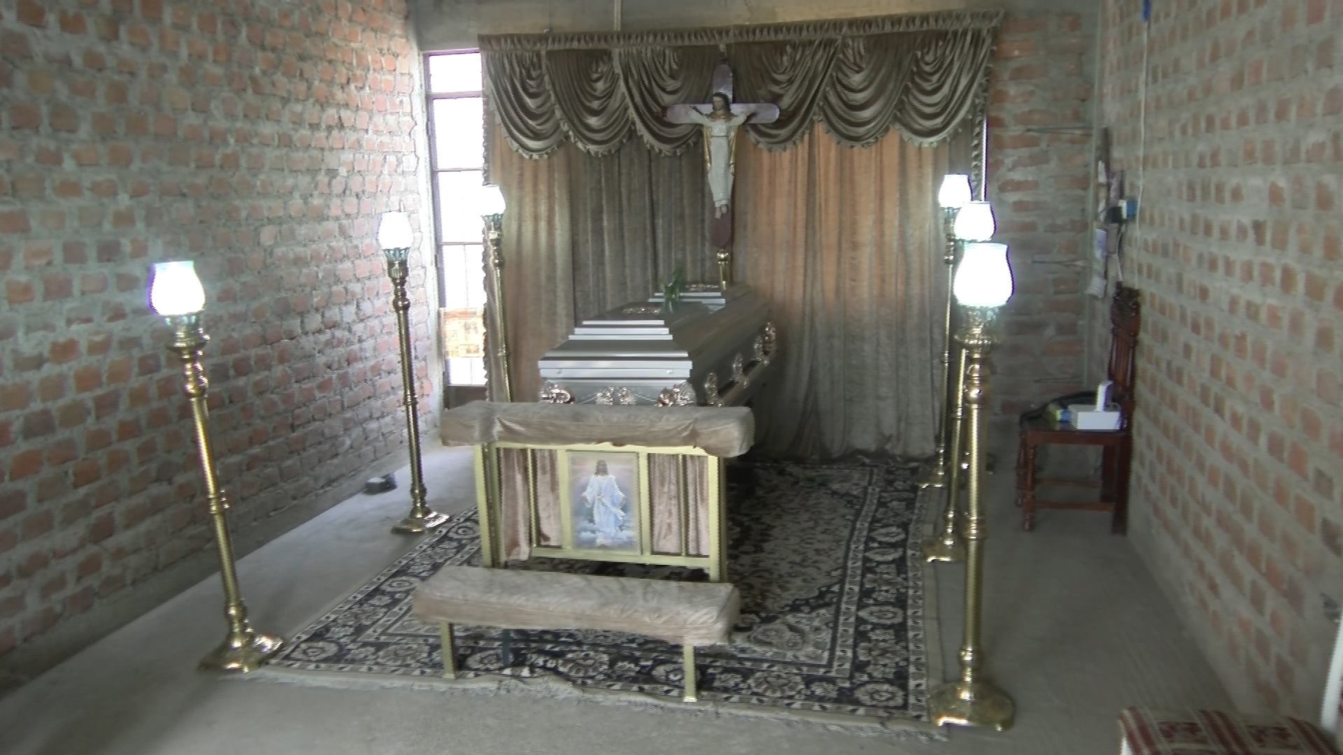 Velan restos de albañil asesinado en Alto Trujillo