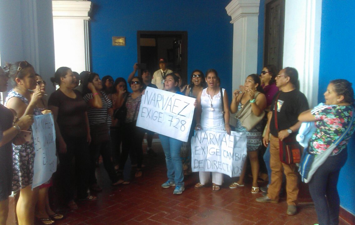  Despiden a más de 80 profesores en colegio Rafael Narváez Cadenillas