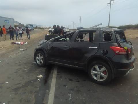 Alto Salaverry: Niña de 11 años y su madre mueren en despiste de camioneta 