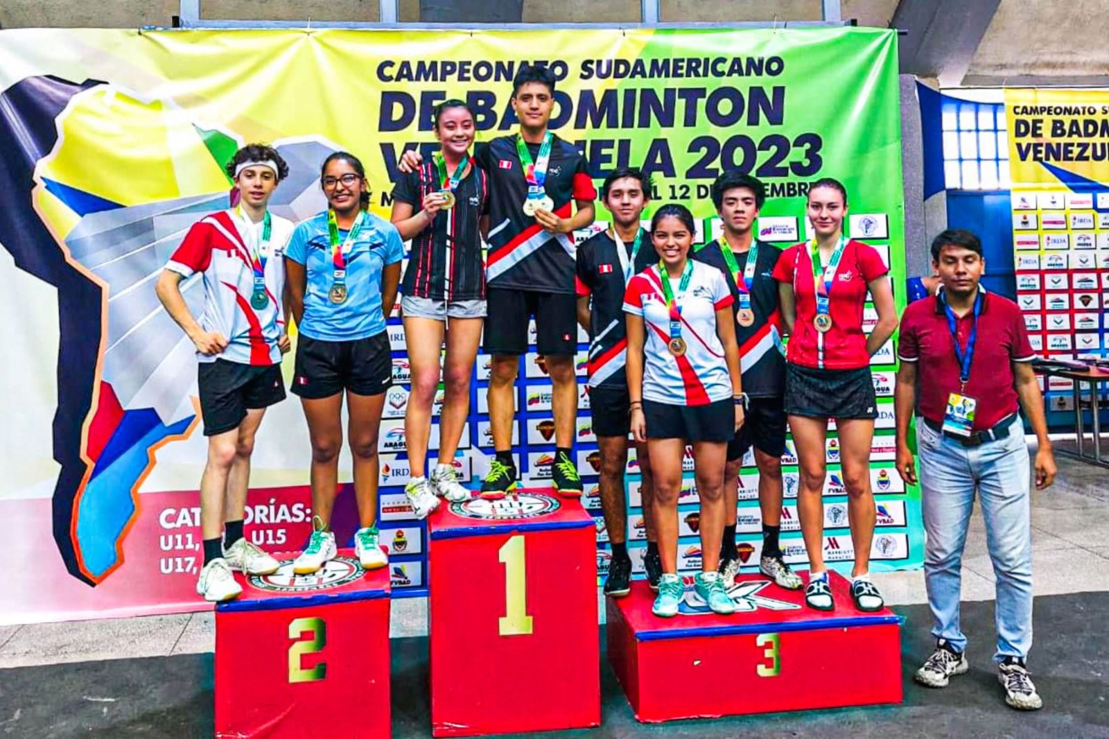 Equipo de bádminton gana 58 medallas en Campeonato Sudamericano Adulto y Juvenil 202