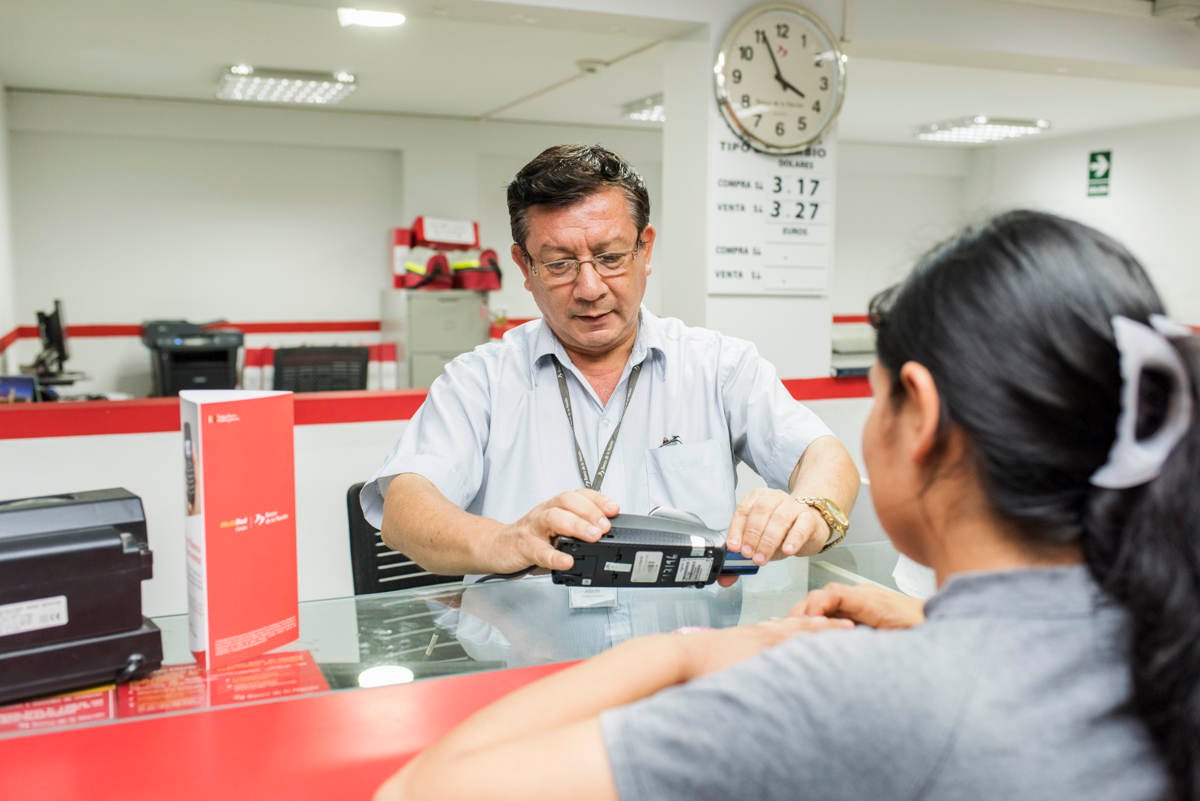 Banco de la Nación extiende vigencia de tarjetas de débito vencidas