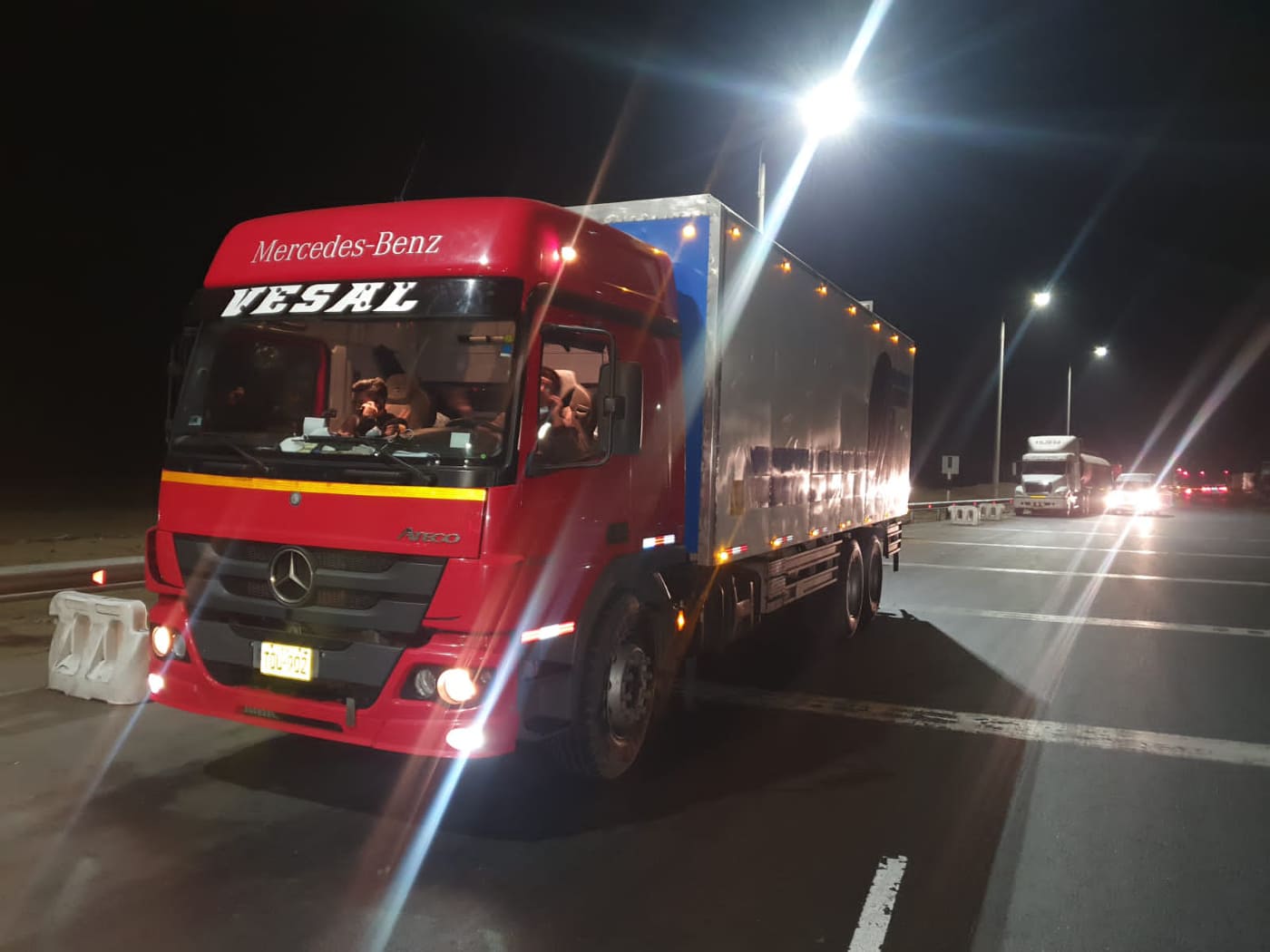 Virú: detienen a sujetos que transportaban mallas robadas del muelle de Chimbote 