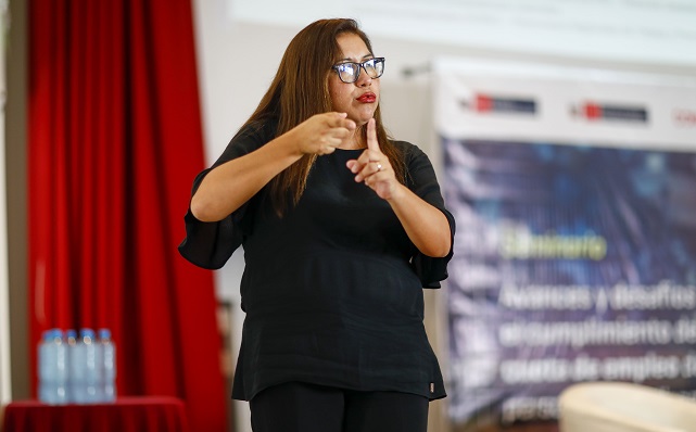 Lengua de Señas Peruana: razones para aprenderla y fomentar la inclusión en la sociedad